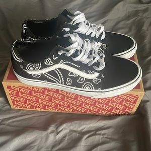 Vans Old Skool (Peace Paisley) Black/Tru